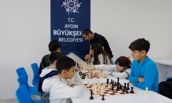 Aydın Büyükşehir Belediyesinin satranç eğitimleri sürüyor
