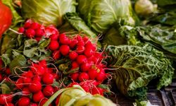 Aydın'da pazarda bir file 725 liraya doluyor!