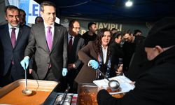 Başkan Çerçioğlu, Bakan Bayraktar ile Atatürk Kent Meydanı'nda vatandaşlarla buluştu!