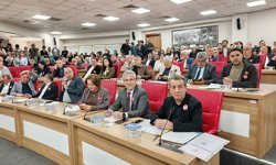 Aydın Büyükşehir Meclisi’nde faaliyet raporu gerilimi!