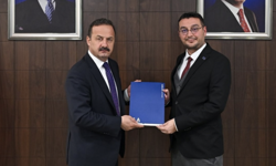 Anahtar Parti Aydın İl Başkanı Semih Akgün istifa etti!