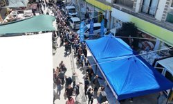 Başkan Çerçioğlu binlerce fideyi Söke'de vatandaşlar ile buluşturdu