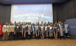 ADÜ İletişim Fakültesi’nde mezuniyet coşkusu!
