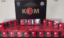 Efeler’de kaçak cep telefonu operasyonu!