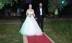 Ekin ve Yasin rüya gibi bir düğünle hayatlarını birleştirdi