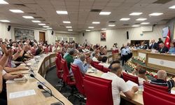 Aydın BŞB Meclisi'nde 1 milyar 500 milyon liralık krediye onay çıktı