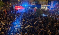 Başkan Çerçioğlu Nazilli'de vatandaşları 'Yaz Konseri' ile buluşturdu