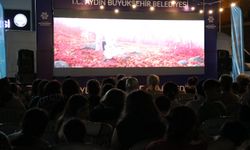 Başkan Çerçioğlu Yenipazar'da vatandaşları açık hava sineması ile buluşturdu