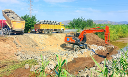 Büyükşehir kent genelinde yol çalışmalarını sürdürüyor