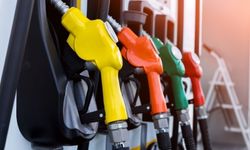 Motorinin litre fiyatı 3 haneyi gördü!