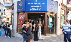 Aydın Büyükşehir Belediyesi'nin üniversite öğrencilerine AYKART hizmeti sürüyor