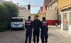 Efeler’de 10 yıl hapis cezasıyla aranan hükümlü yakalandı