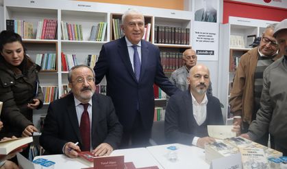 Başkan Atay, Efeler'i eğitim yuvasına dönüştürüyor! 10. Kitap Kafe açıldı