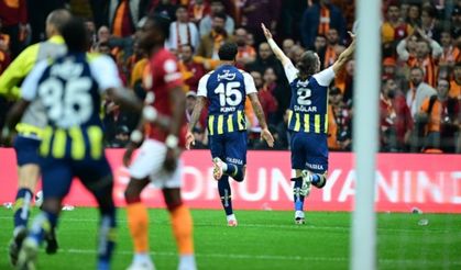 Fenerbahçe, farkı 3'e indirdi