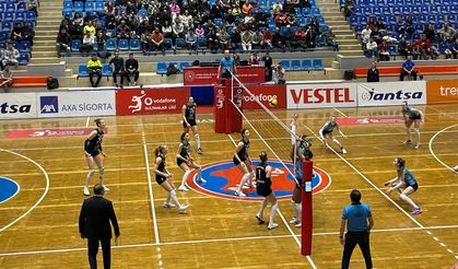 Sultanlar Ligi'nde: Aydın Büyükşehir Belediyespor: 1 - Nilüfer Belediyespor Eker: 3