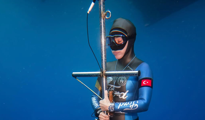 Şahika Ercümen dünya rekoru kırdı