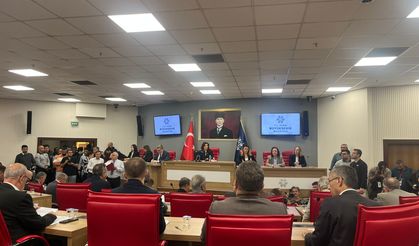 Aydın BŞB Meclisi'nde 'Suya yüzde 70 indirim yapalım' önergesi!