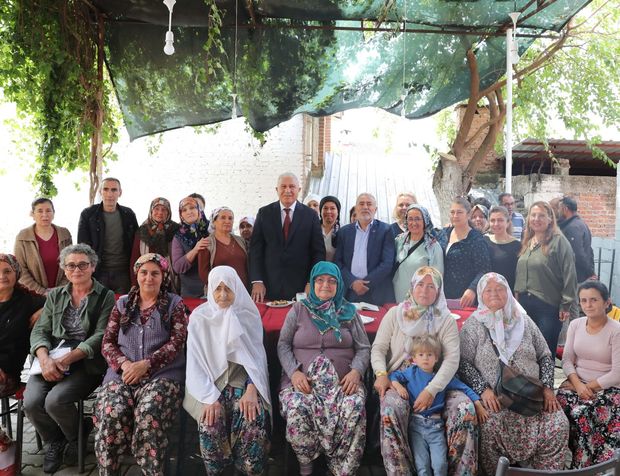 Kızılcaköylü kadınlar: “Belediye Başkanı dediğin böyle olmalı”