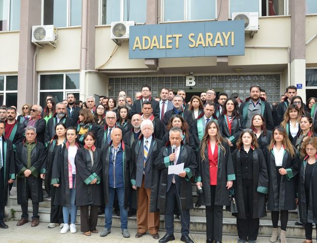 Aydın Baro Başkanı Arslan; "Tarihe kara bir leke olarak geçecek!"