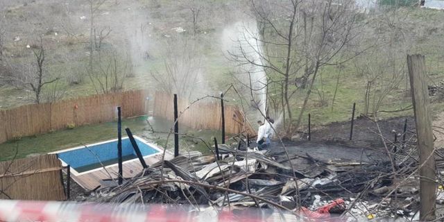 Sapanca'da bungolov ev küle döndü! 2 kişi öldü