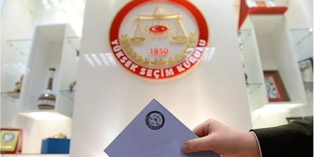 YSK cumhurbaşkanlığı adaylık listesini açıkladı