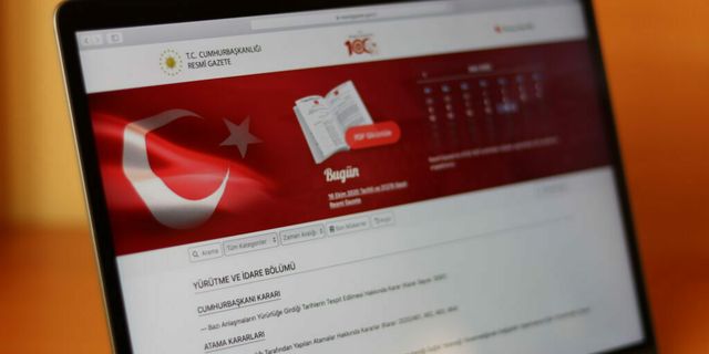 Elektronik kayıt, depoculuk ve yetkili sınıflandırıcı lisans süreleri 3 yıla çıkarıldı