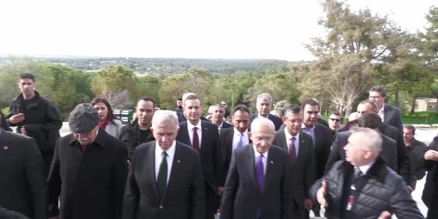 Kılıçdaroğlu Çanakkale Şehitlikleri’ni ziyaret etti