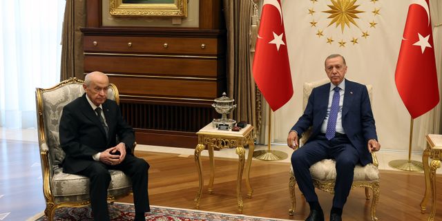 Erdoğan Bahçeli ile Cumhurbaşkanlığı’nda bir araya geldi