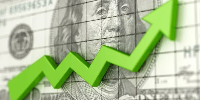 Dolar fırladı