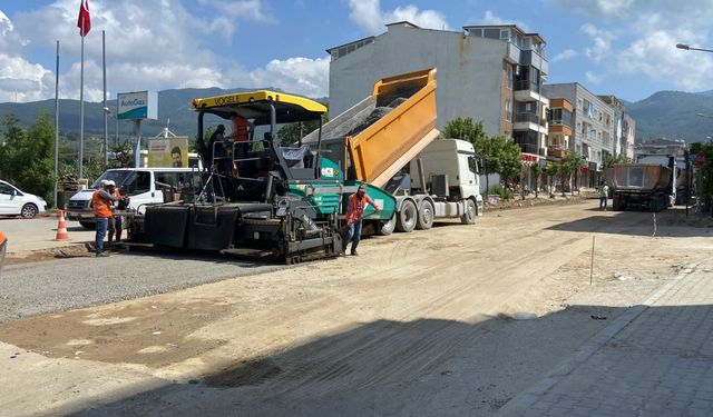 Davutlar'da yenilenmeyen sokak ve cadde kalmayacak