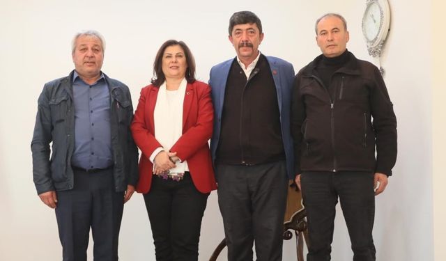 Muhtarlardan Özlem Çerçioğlu'na destek ziyareti