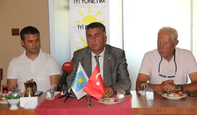 İYİ Parti İl Başkanı Ertürk, "Meclis üyeliğinden de istifa etmeleri gerekiyor"