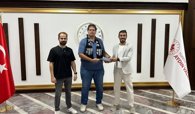 Aydınspor taraftarlarından 'kırmızı kart' tepkisi