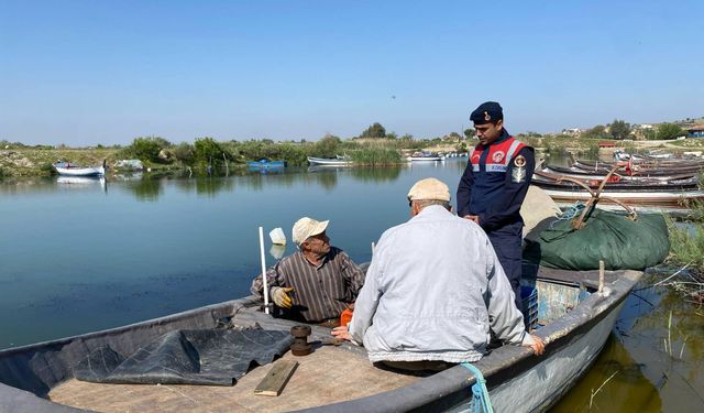 Jandarma’dan Bafa Gölü’nde doğa ve yaban hayatı koruma denetimi
