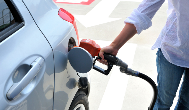 Benzine zam yolda!
