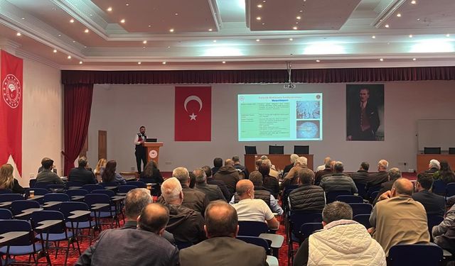 Aydın'da muhtarlar uyuşturucuyla mücadele kapsamında bilgilendirildi