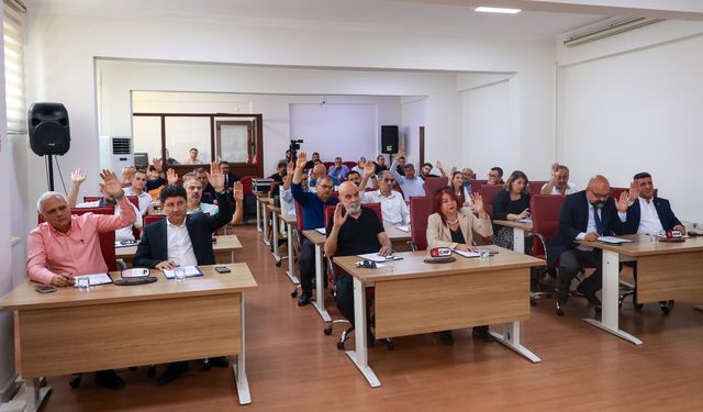 Efeler Belediye Meclisi'nin Haziran ayı toplantısı gerçekleştirildi