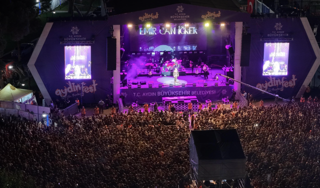 Aydınfest'in 3. gününe 60 bin kişi katıldı