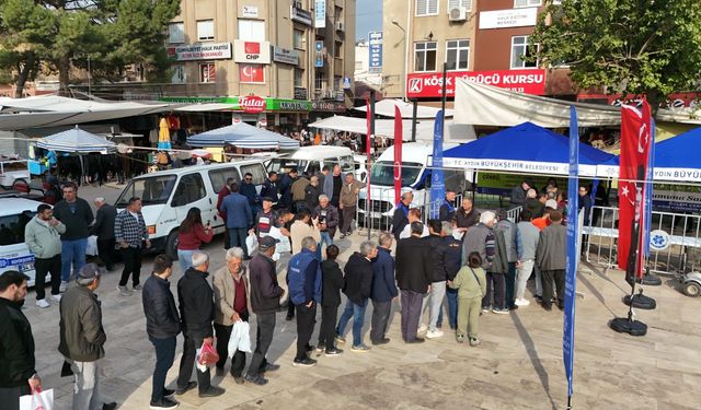 Ata Tohumlarının üretilen fideler Köşklü vatandaşlarla buluştu