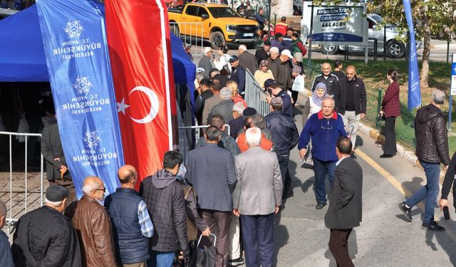 Sultanhisarlı vatandaşlardan Başkan Çerçioğlu'na fide teşekkürü