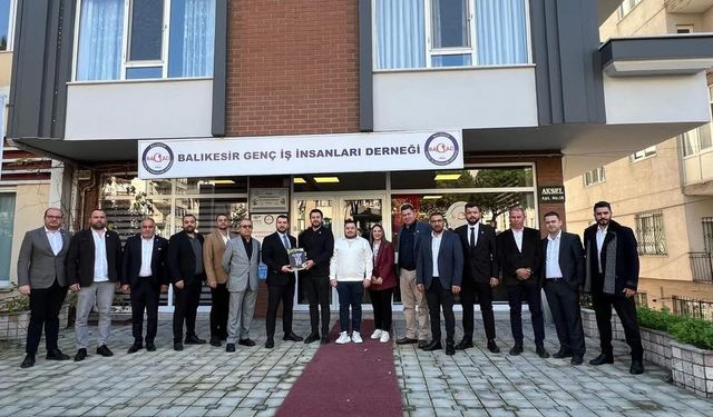 AY-SİAD, Balıkesir'de iş insanlarıyla bir araya geldi!