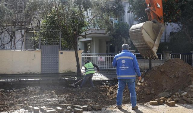 Başkan Çerçioğlu Aydın'ın tüm ilçelerinde yol yapım çalışmalarını sürdürüyor