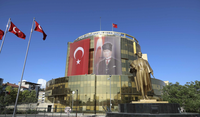 Başkan Çerçioğlu'ndan vefa örneği: Yeni parka İlber Ortaylı ismi verilecek!