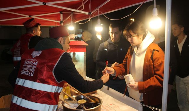 Aydın Vakıflar Bölge Müdürlüğü'nden 200 bin kişilik gönül sofrası