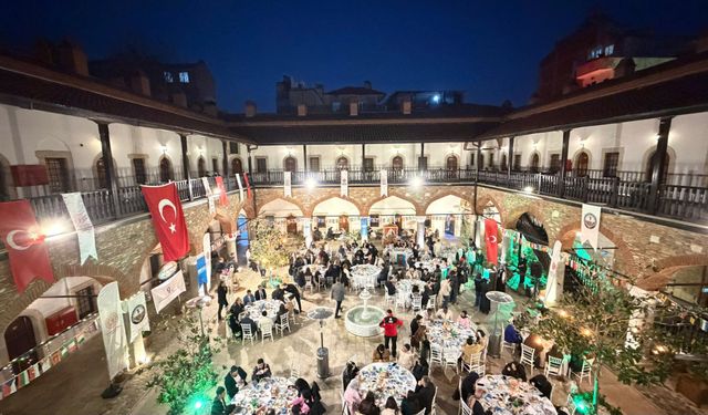 30 ülkeden 250 öğrenci, Aydın’daki iftar yemeğinde buluştu!