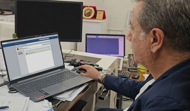 Efeler Belediye Başkanı Anıl Yetişkin CHP'den istifa etti
