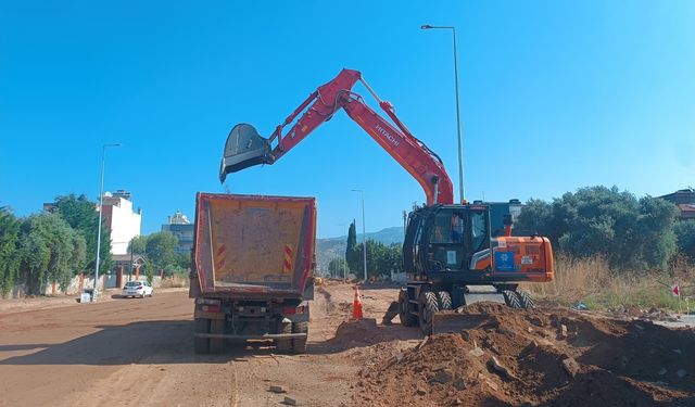Başkan Çerçioğlu'ndan Aydın'ın dört bir yanında eş zamanlı ulaşım yatırımları