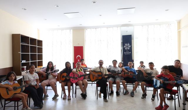 Başkan Çerçioğlu'nun çalışmaları ile Aydınlı çocuklar sanatla buluşuyor
