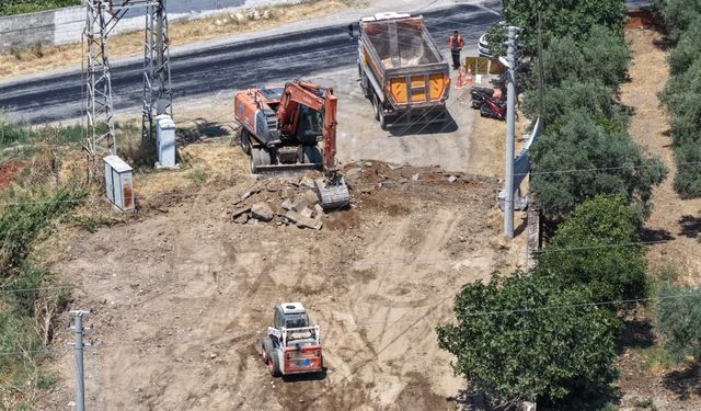 Başkan Çerçioğlu'nun öncülüğünde Aydın'ın dört bir yanında ulaşım yatırımları sürüyor