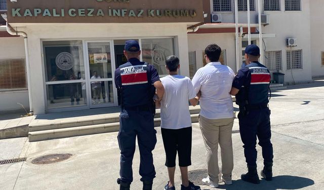 Kuşadası'nda iki firari hükümlü jandarma operasyonuyla yakalandı